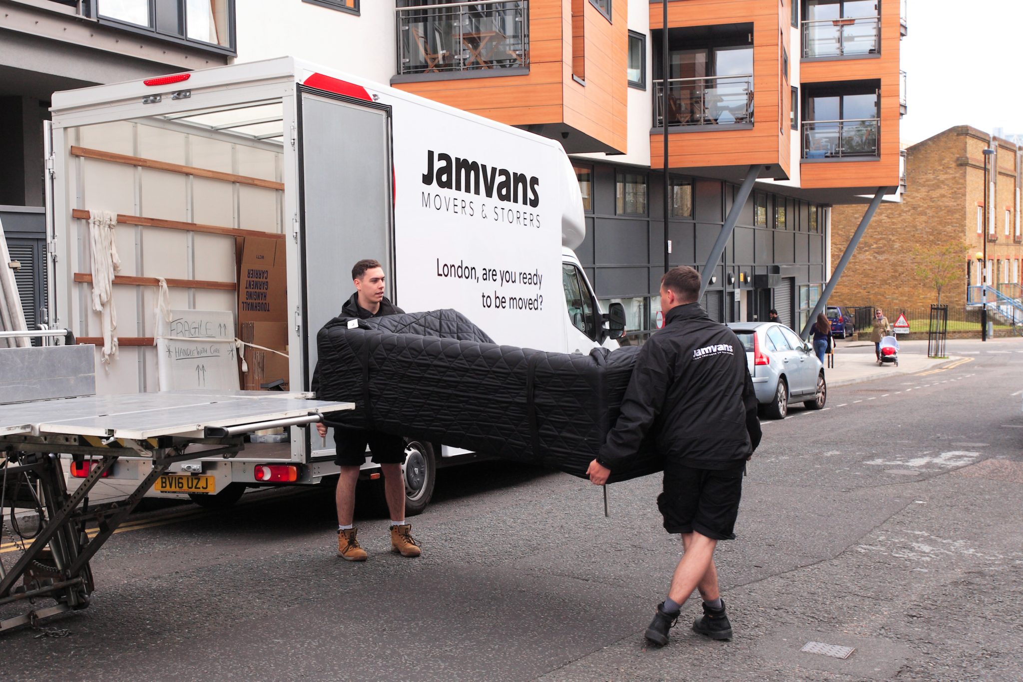 JamVans Man & Van Removals in London