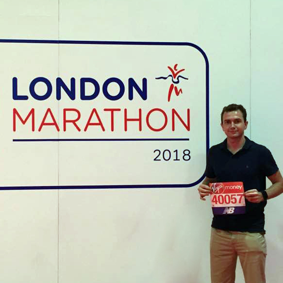 London Removals company running marathon